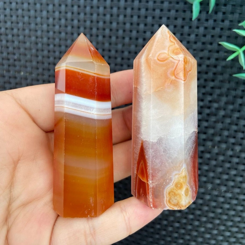 121g Red Agate Carnelian Obelisk Point Tower Quartz Crystal Healing